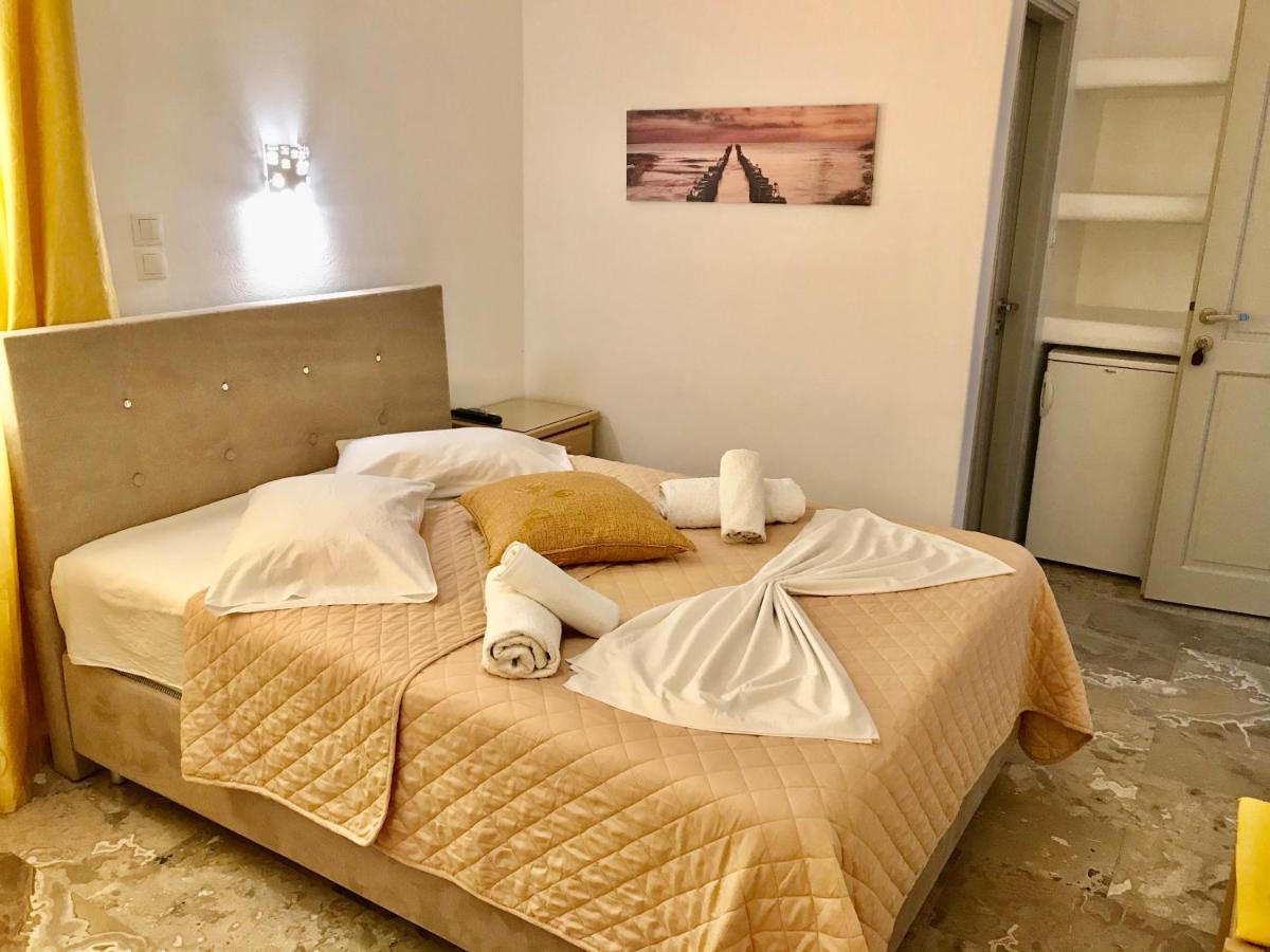 Vassiliki Rooms Parikia  Luaran gambar