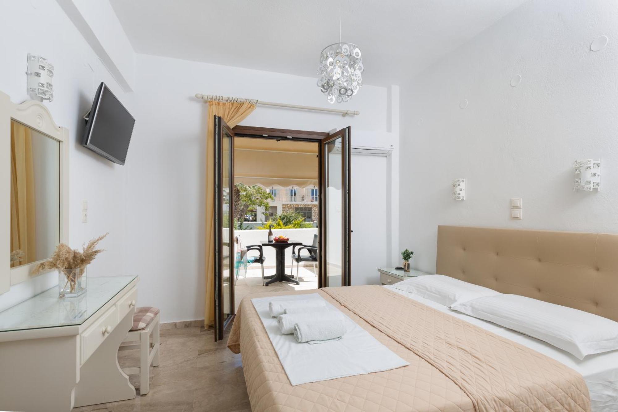 Vassiliki Rooms Parikia  Luaran gambar
