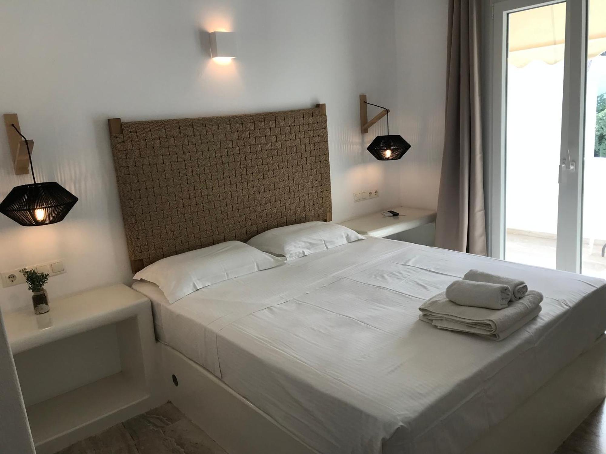 Vassiliki Rooms Parikia  Luaran gambar