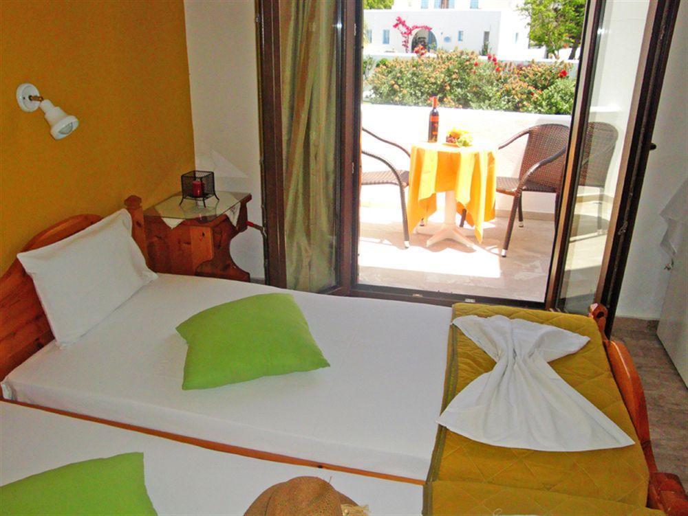 Vassiliki Rooms Parikia  Luaran gambar